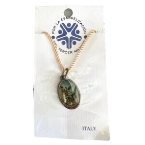 Holographic St. Michael Archangel Evangelizacion Del Tercer Milenio Necklace
